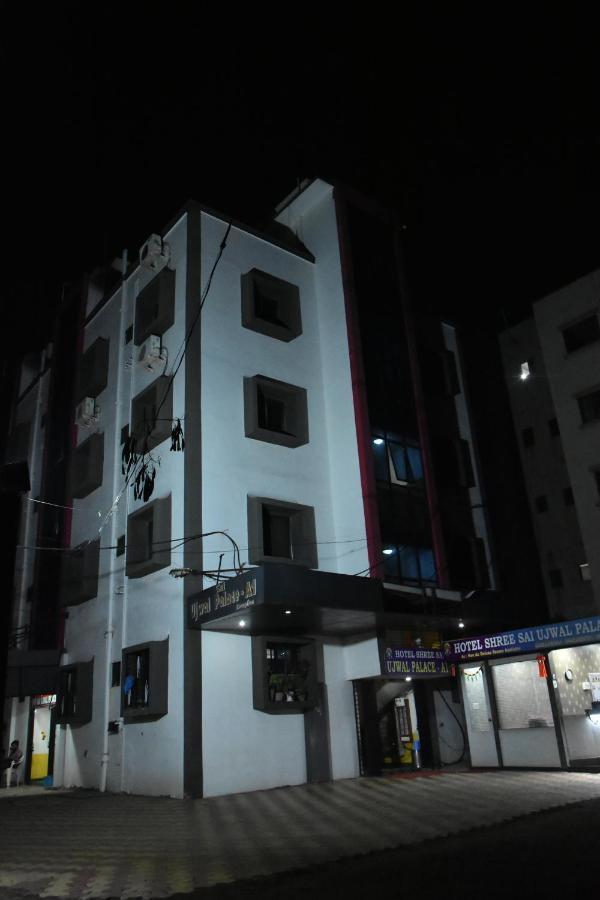 Hotel Temple Sai Shirdi Exterior foto